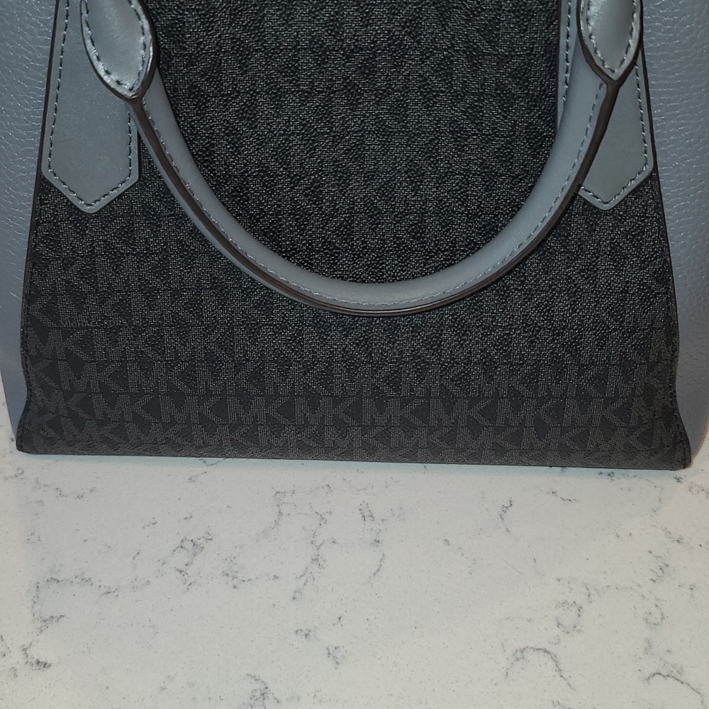 Michael Kors shoulder bag - Picture 3 of 8